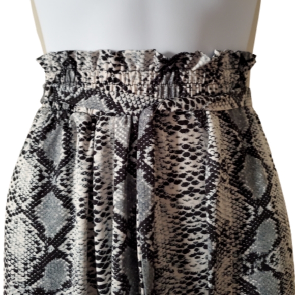 SNAKESKIN PRINT ☆ PAPER BAG WAIST ☆ MAXI SKIRT 3x - Picture 3 of 8